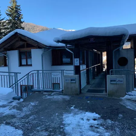Haus Im Turm Apartment